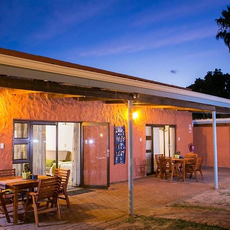 Culdesac Guesthouse Oudtshoorn Esterno foto