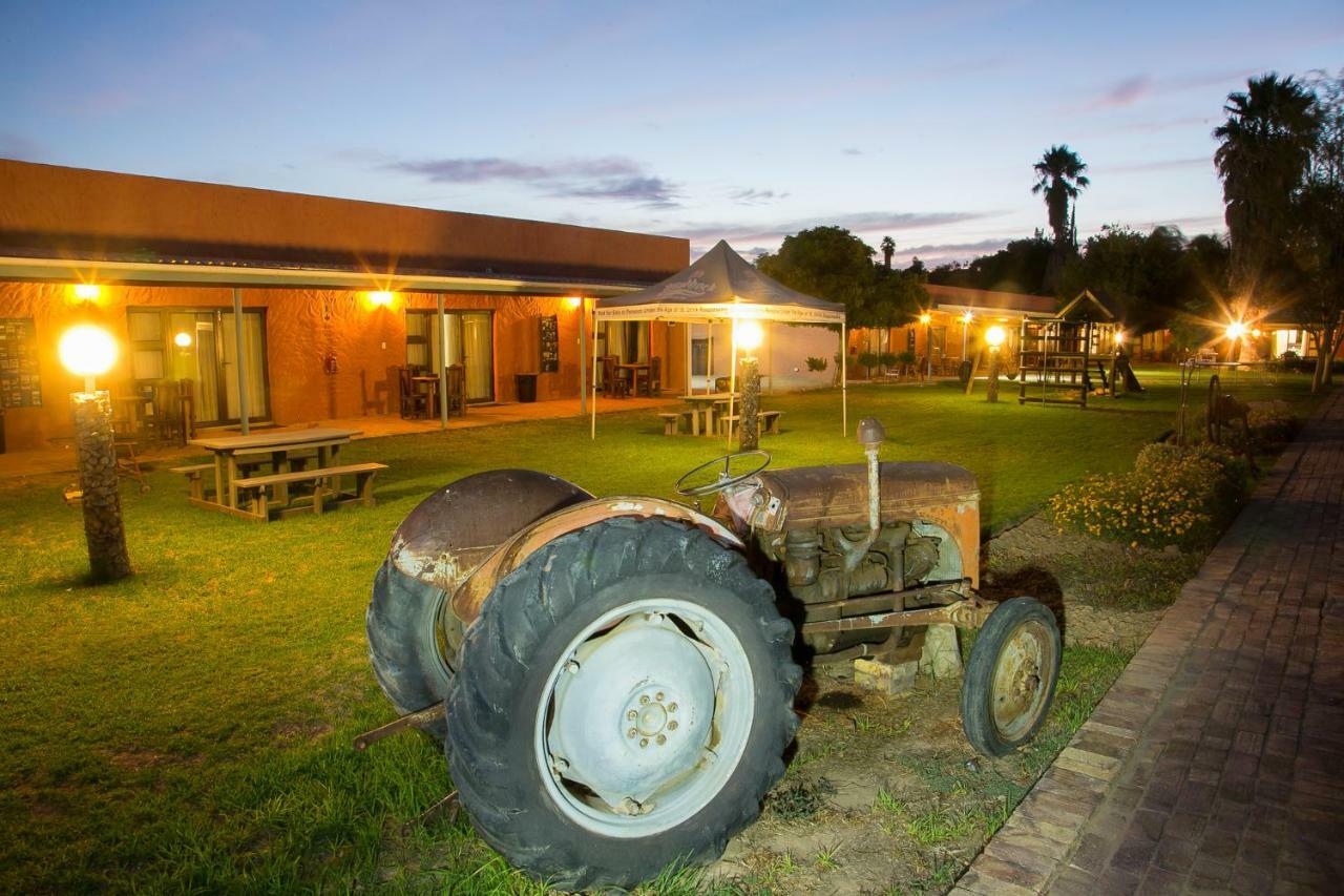 Culdesac Guesthouse Oudtshoorn Esterno foto